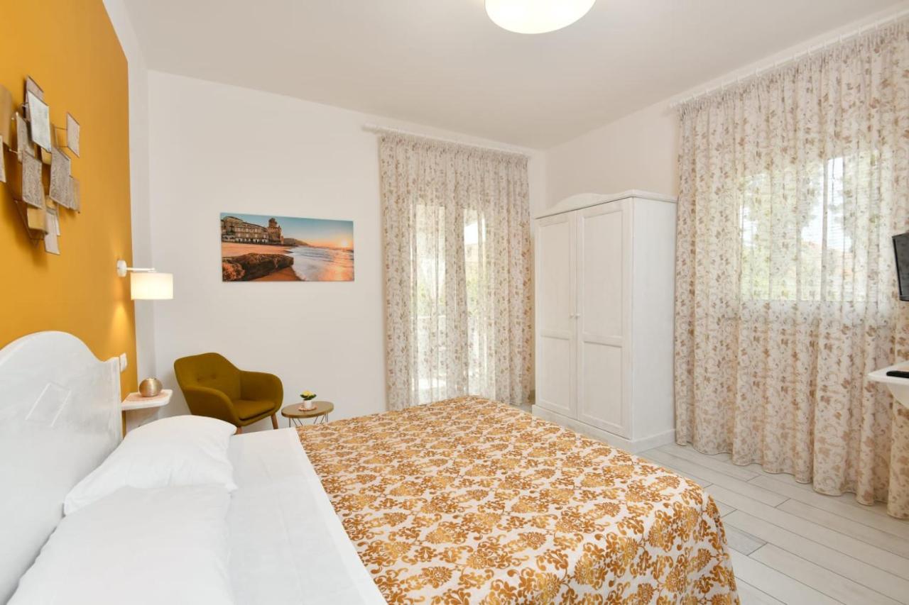 B&B Incentro Santa Maria di Castellabate Eksteriør billede