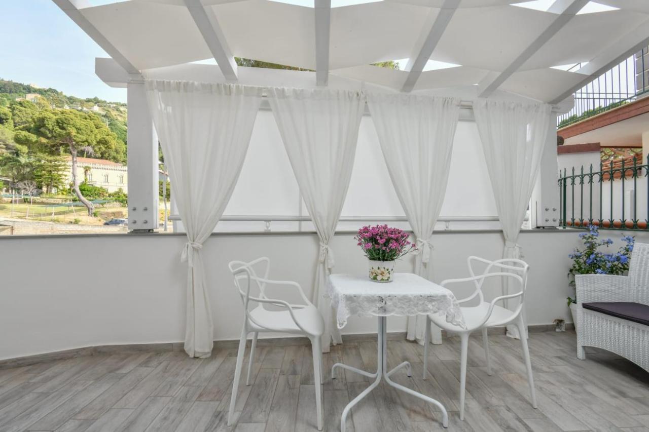 B&B Incentro Santa Maria di Castellabate Eksteriør billede